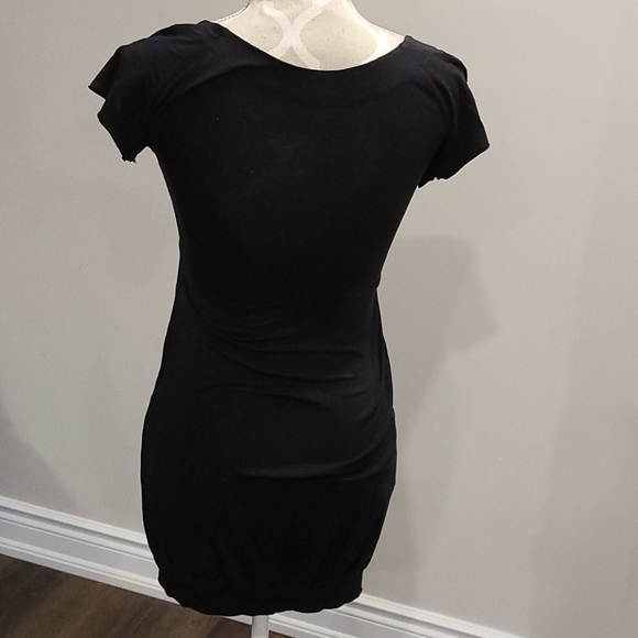 Aritzia Wilfred blk plunge neck dress - Picture 4 of 8